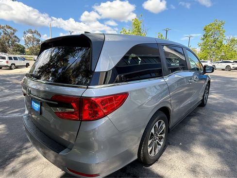 Used 2023 Honda Odyssey EX-L image 6