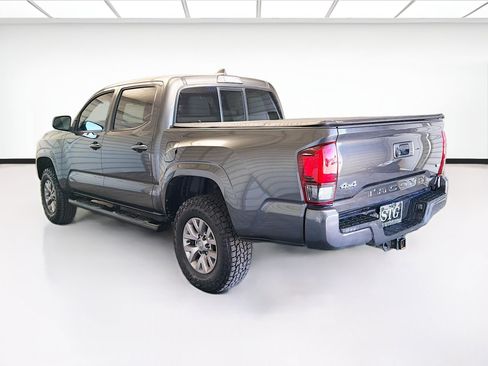 Used 2019 Toyota Tacoma SR w/ SR Convenience Package image 6