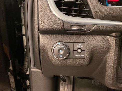 Used 2015 Chevrolet Traverse LT AWD/4WD image 15