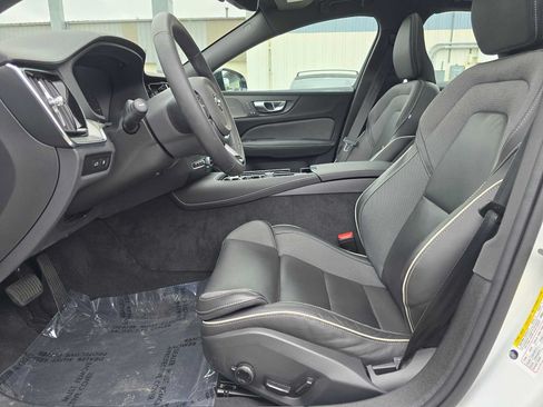 Certified 2023 Volvo S60 T8 Ultimate w/ Climate Package AWD/4WD image 20