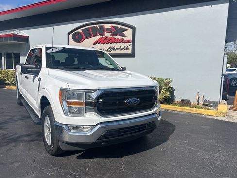 Used 2022 Ford F150 XLT w/ Trailer Tow Package image 2