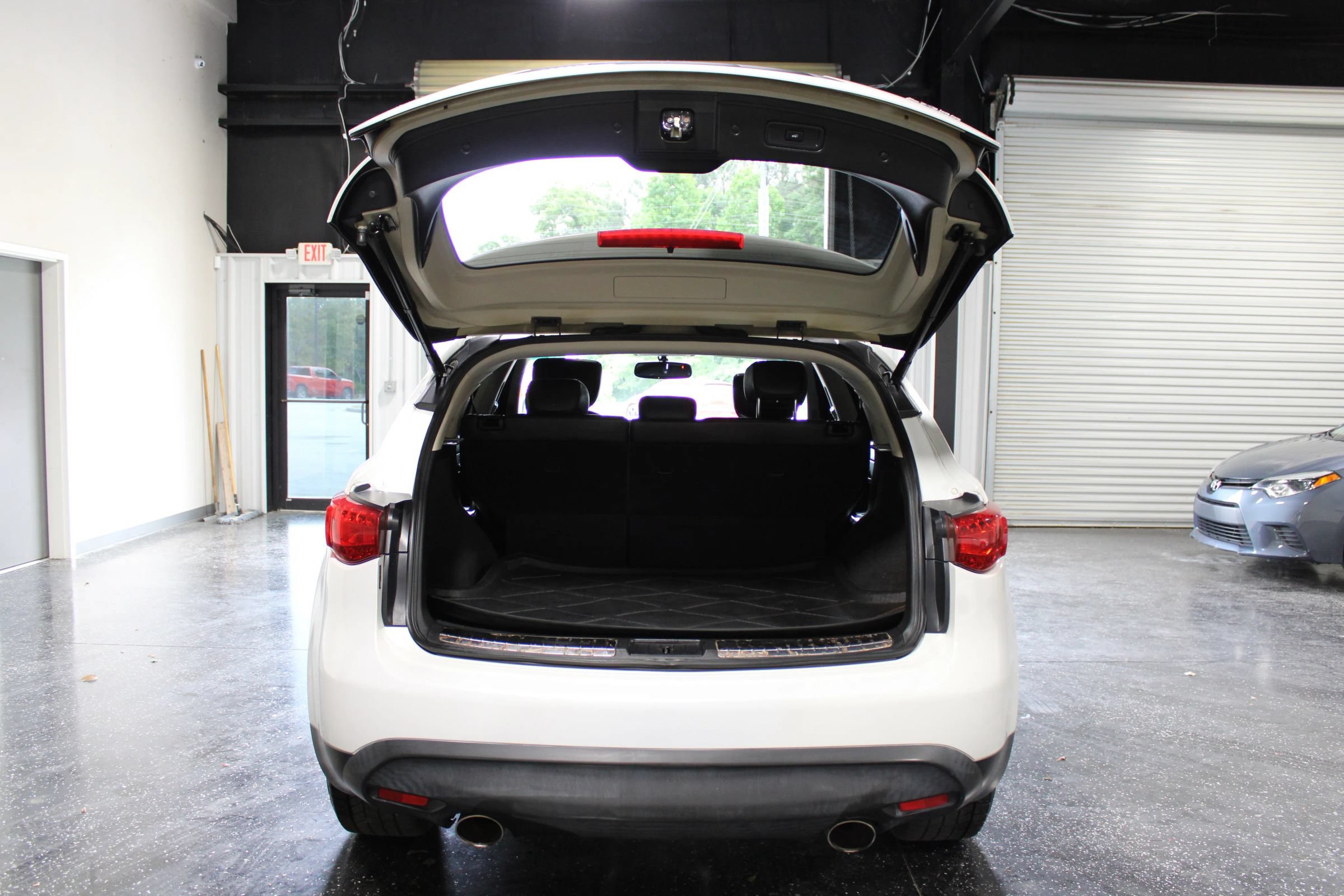 Used 2012 INFINITI FX35 2WD image 28