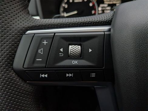 New 2026 Mitsubishi Outlander LE image 18