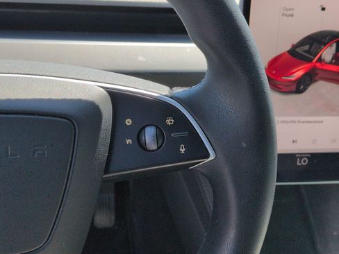 Used 2025 Tesla Model 3 Long Range RWD image 19