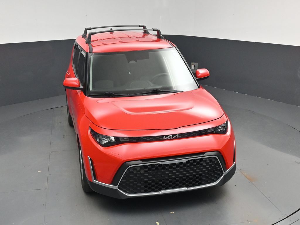 Used 2025 Kia Soul LX w/ LX Technology Package FWD image 26