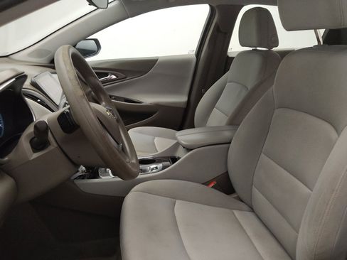 Used 2022 Chevrolet Malibu LT FWD image 17