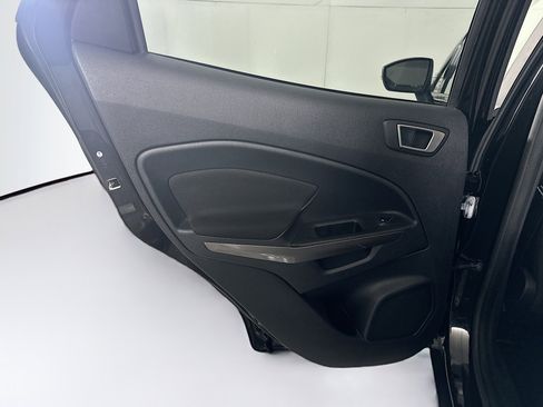 Used 2019 Ford EcoSport SE w/ SE Convenience Package image 27