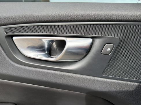 Used 2023 Volvo XC60 B5 Plus w/ Protection Package Premier image 80