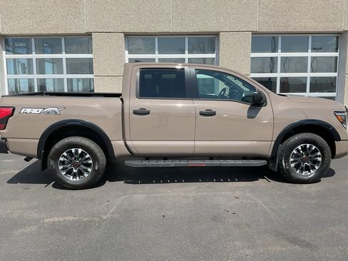 Used 2024 Nissan Titan PRO-4X w/ Off Road Protection Package image 4