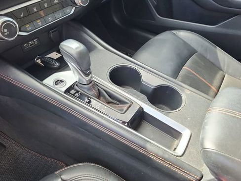 Used 2021 Nissan Altima 2.5 SR w/ SR Premium Package image 21