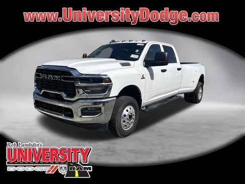 Used 2025 RAM 3500 Tradesman w/ Chrome Appearance Group AWD/4WD image 1