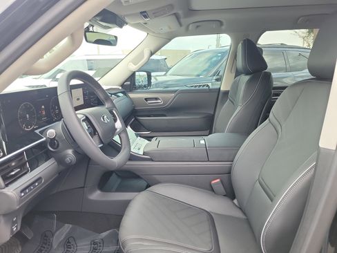 New 2026 INFINITI QX80 Luxe w/ Cargo Package image 19