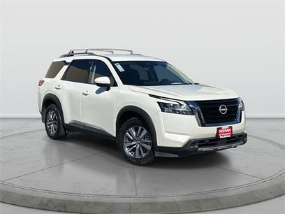 Certified 2024 Nissan Pathfinder SL