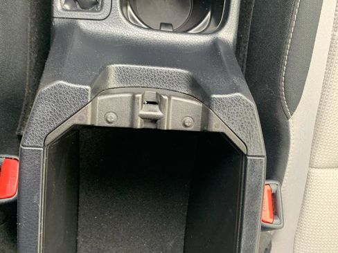 Used 2017 Toyota RAV4 XLE image 16