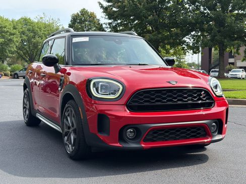 Used 2022 MINI Cooper Countryman S w/ Premium Package FWD image 7