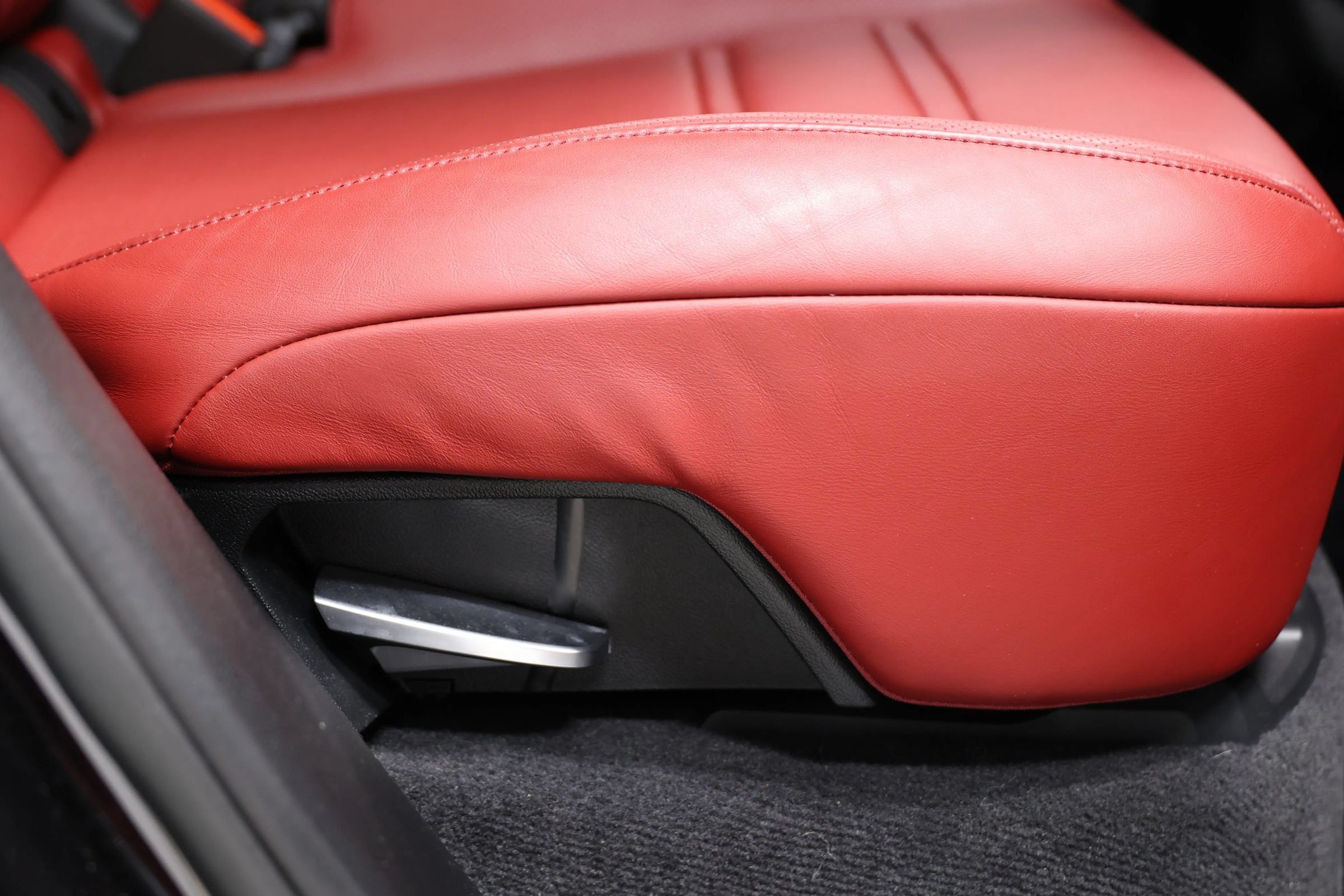 Used 2021 Porsche Cayenne Turbo S AWD/4WD image 89