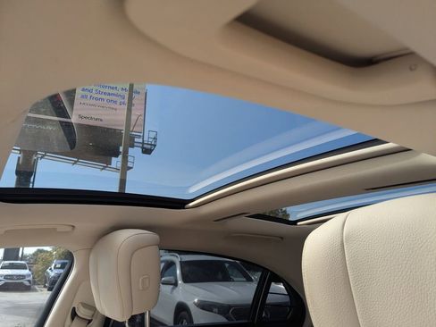 Certified 2022 Mercedes-Benz S 500 4MATIC image 7