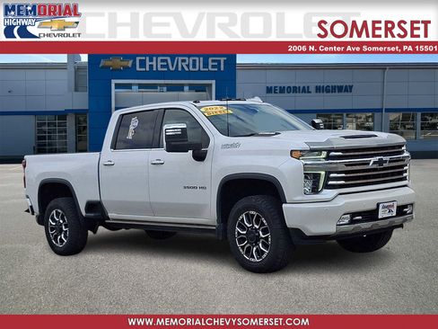 Used 2022 Chevrolet Silverado 3500 High Country w/ Technology Package image 1
