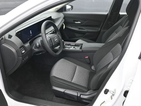 New 2026 Nissan Sentra SV w/ SV Convenience Package image 9