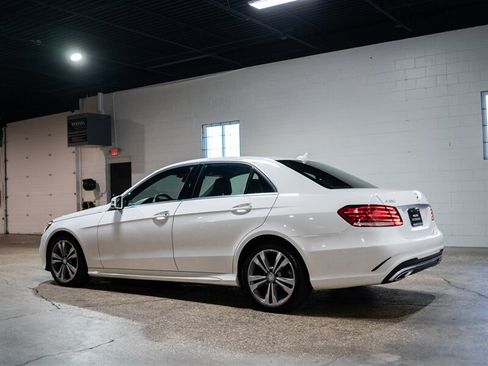 Used 2014 Mercedes-Benz E 350 4MATIC Sedan image 7