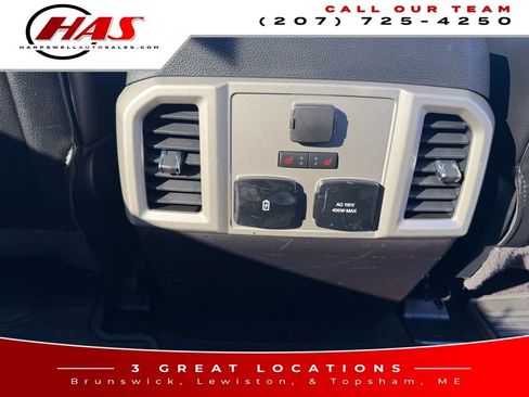 Used 2017 Ford F150 Lariat w/ Equipment Group 502A Luxury image 13