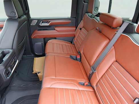 New 2026 GMC Sierra 3500 Denali Ultimate image 19