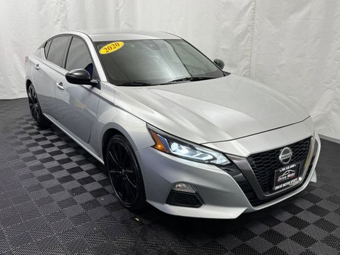 Used 2020 Nissan Altima 2.5 SR image 15