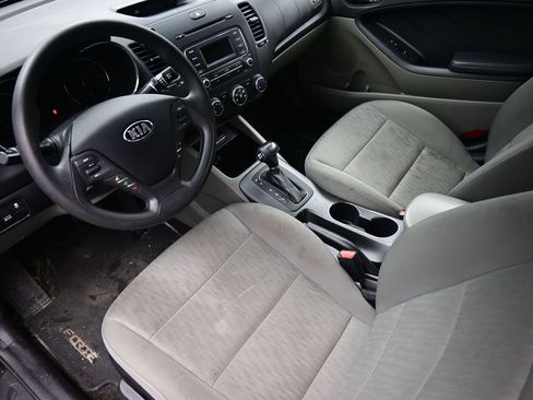 Used 2015 Kia Forte LX image 23