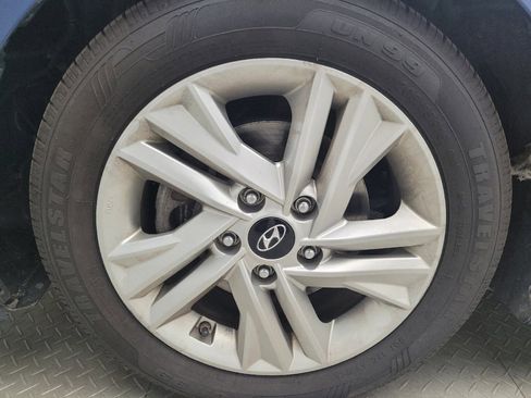 Used 2020 Hyundai Elantra SEL FWD image 31