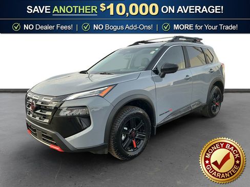 Used 2025 Nissan Rogue SV image 1