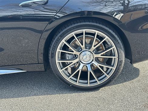 New 2026 Mercedes-Benz E 53 AMG e 4MATIC Sedan image 22