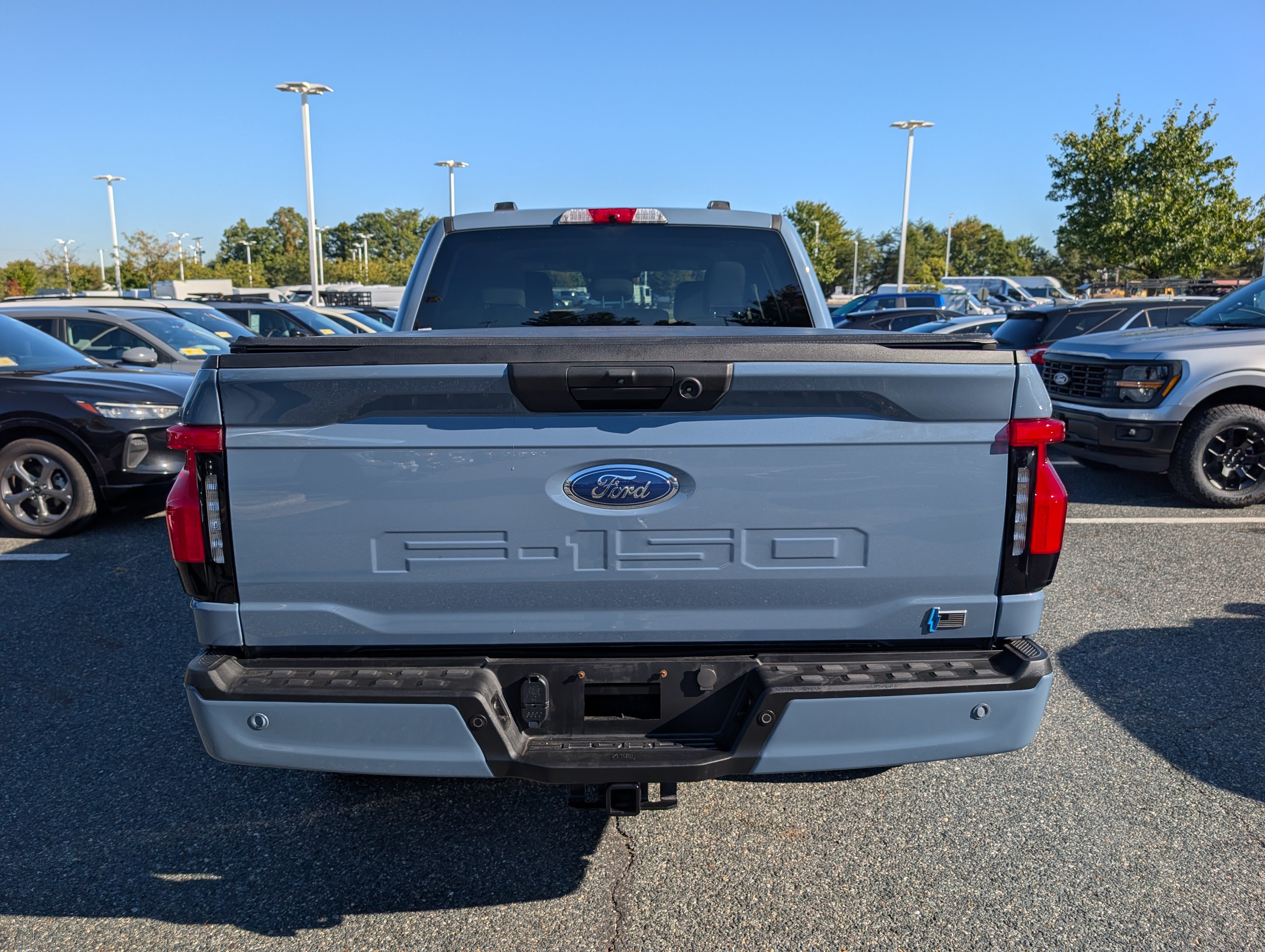 Used 2023 Ford F150 Lightning XLT AWD/4WD image 4