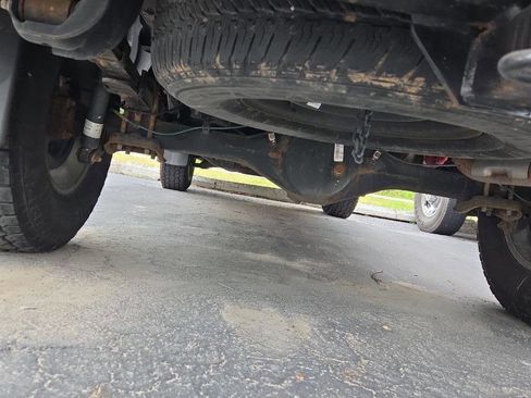 Used 2017 Toyota Tacoma SR AWD/4WD image 20