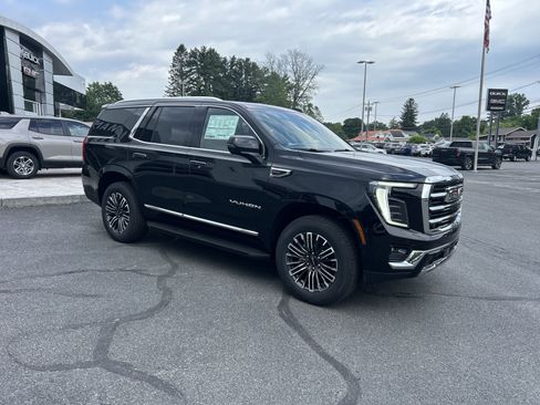 New 2026 GMC Yukon Elevation w/ Elevation Premium Package AWD/4WD image 17