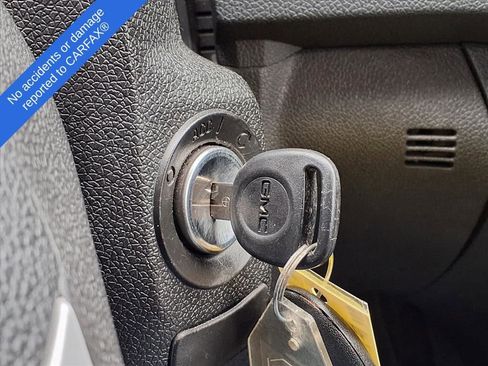 Used 2012 GMC Acadia SLT image 28