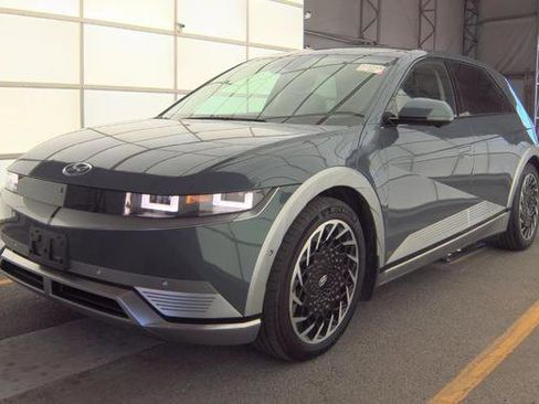 Used 2024 Hyundai Ioniq 5 Limited image 2