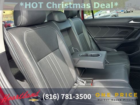 Used 2023 Volkswagen Tiguan SE image 49