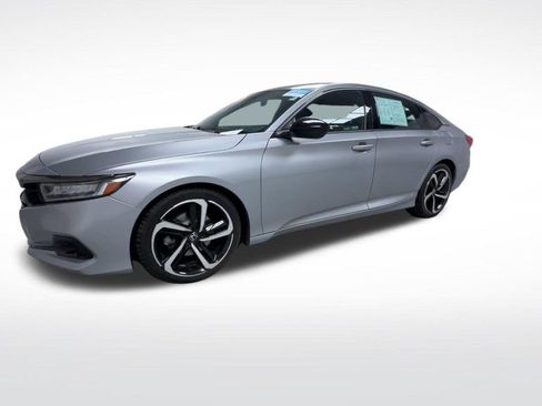 Used 2021 Honda Accord Sport image 4