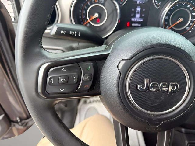 Used 2023 Jeep Gladiator Sport AWD/4WD image 5