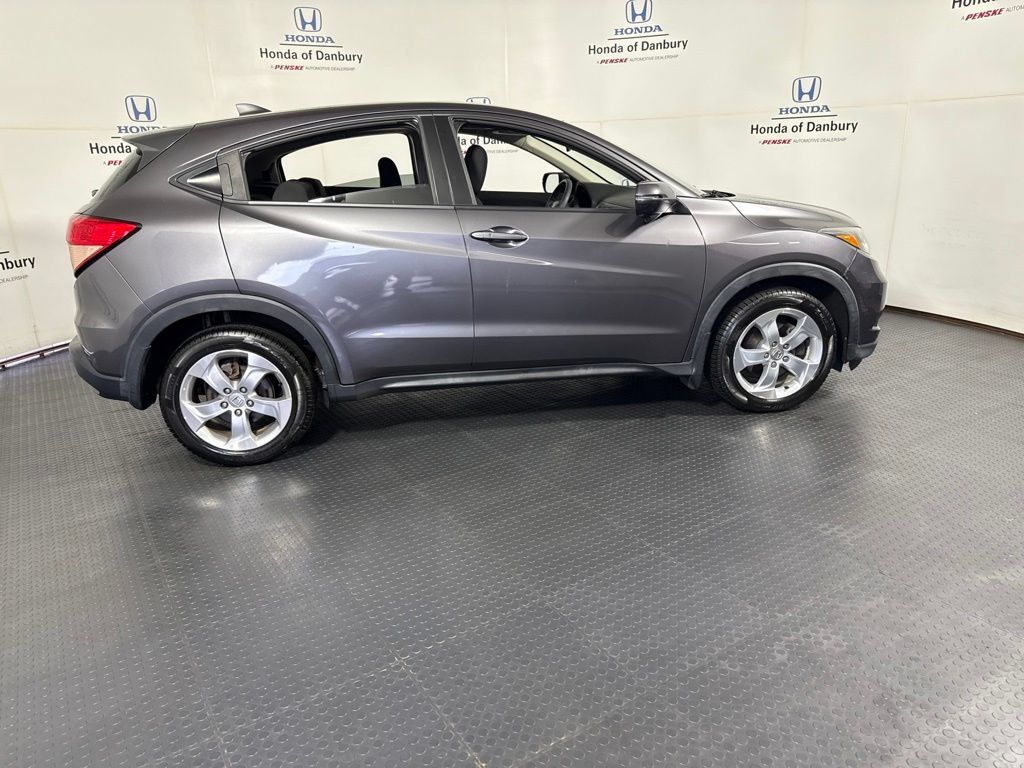 Used 2016 Honda HR-V EX image 3