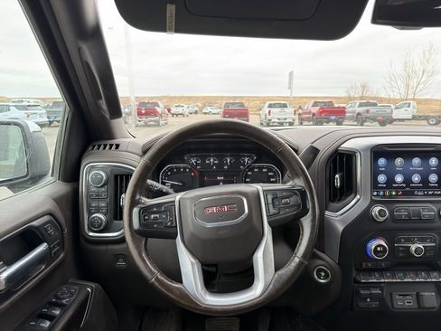 Used 2021 GMC Sierra 1500 SLT image 11