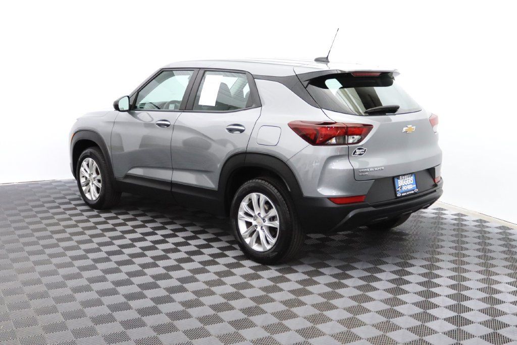 Used 2023 Chevrolet TrailBlazer LS AWD/4WD image 6
