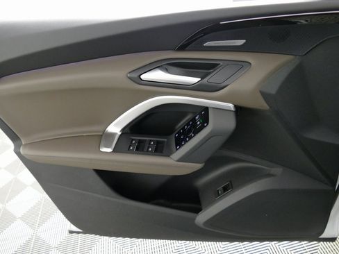 New 2025 Audi Q5 Premium Plus image 10