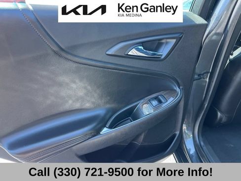 Used 2016 Chevrolet Malibu Premier w/ Driver Confidence Package II FWD image 46