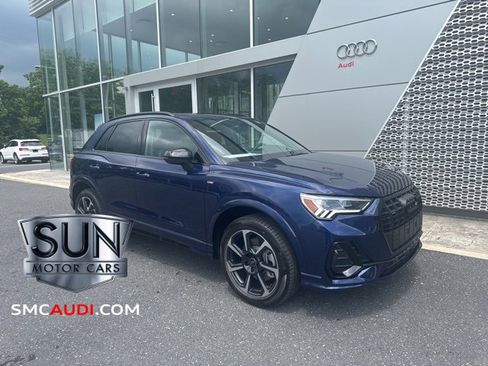 New 2025 Audi Q3 2.0T Premium Plus image 1