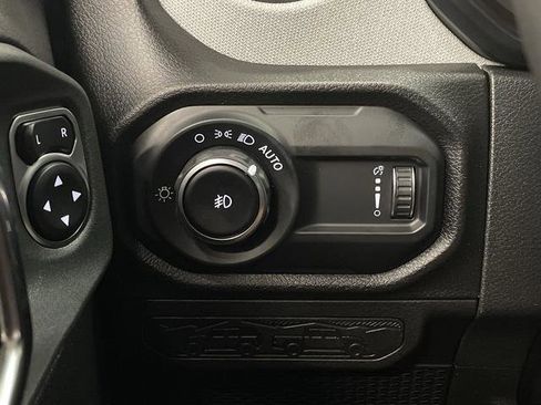 New 2025 Jeep Wrangler Sport S image 23