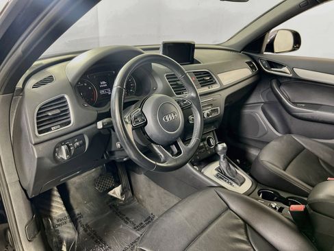 Used 2017 Audi Q3 2.0T Premium AWD/4WD image 9