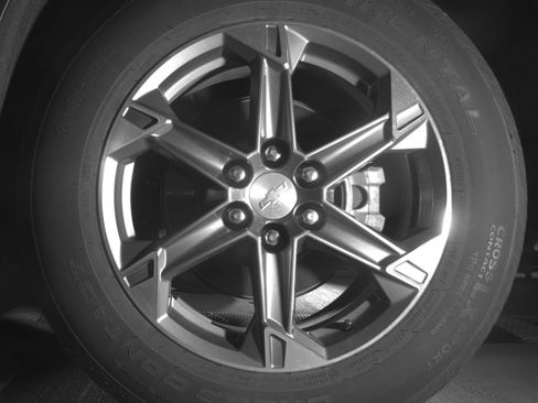 Used 2025 Chevrolet Blazer LT FWD image 17