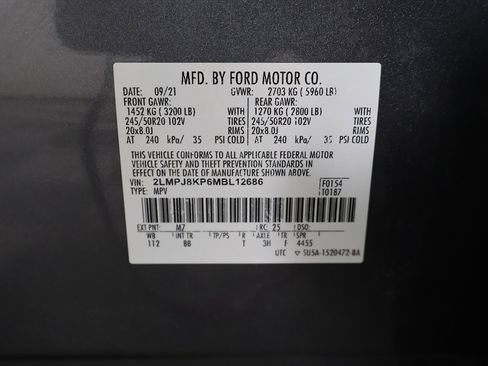 Used 2021 Lincoln Nautilus Reserve w/ Monochromatic Package image 54