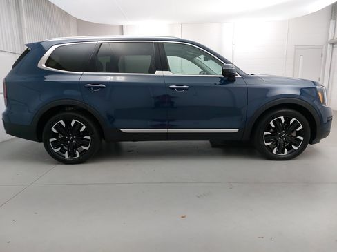 Used 2024 Kia Telluride SX Prestige image 8